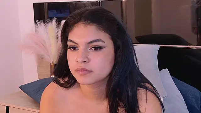 MelodyAlvarez live cam on StripChat