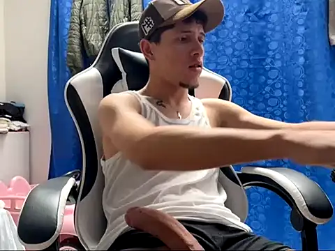 Edward_2709 Live Webcam on Stripchat