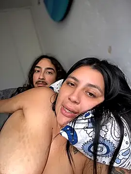 Vicky_Sixx live cam on StripChat