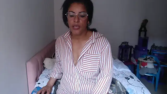 kateleyagrey webcam