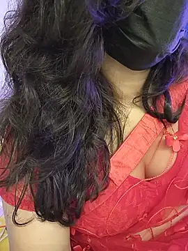 noty_girl2 (F milf) - Boobs oiling