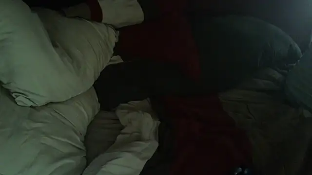 immikew1975 live cam on StripChat