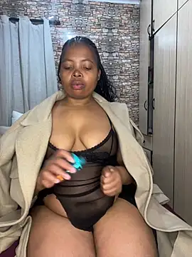 Camila_loveme webcam