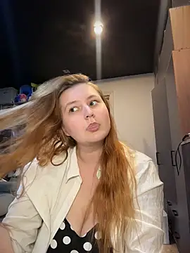 CandyShoopp webcam