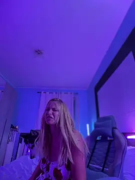 AnastasiaAniess webcam