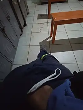 foguinho25cm live cam on StripChat