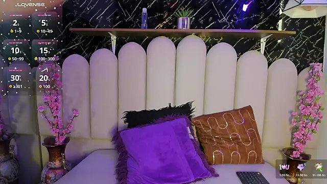 Aura-Luxe webcam