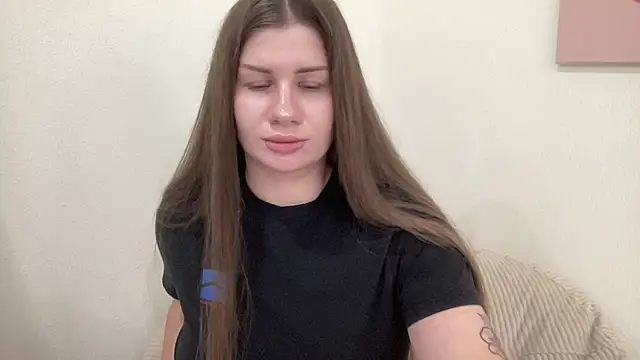 JuicyHelenX webcam