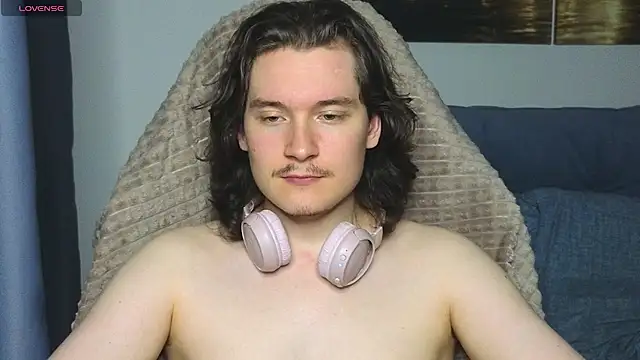 MoreRealAlex webcam