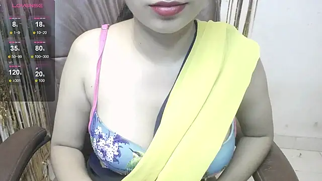 horneyworld007 live cam on StripChat
