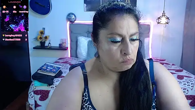 Keyla01_ live cam on StripChat