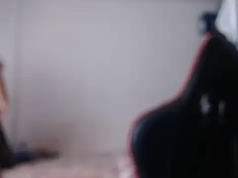 Adriana_0312 live cam on StripChat