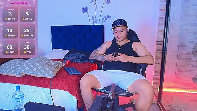 jeisonstark live cam on StripChat