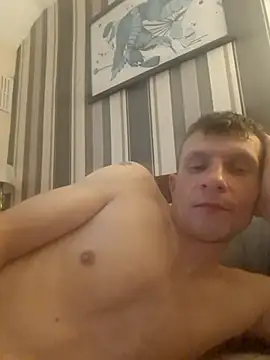 BigDmasked Live Webcam on Stripchat