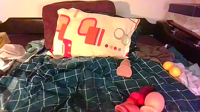 slamthiscub_and_gape webcam