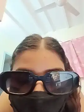 little_kitty67 webcam
