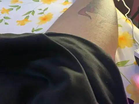 tanned_boy webcam