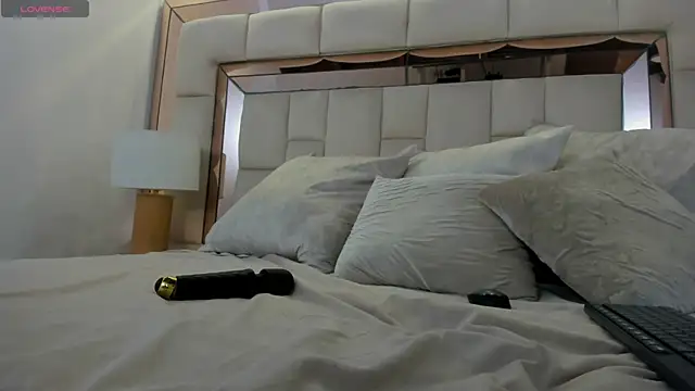 emma_castilloo webcam