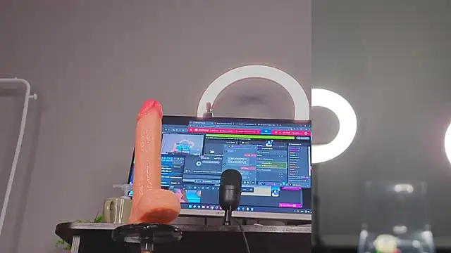 KateBleare webcam