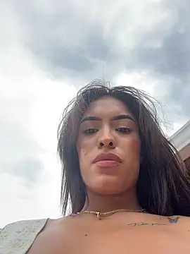 MystiqueXXX webcam