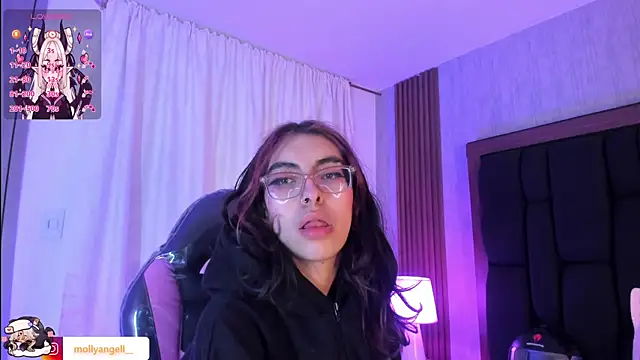 Molly_A webcam