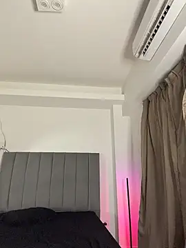 leonienoire webcam