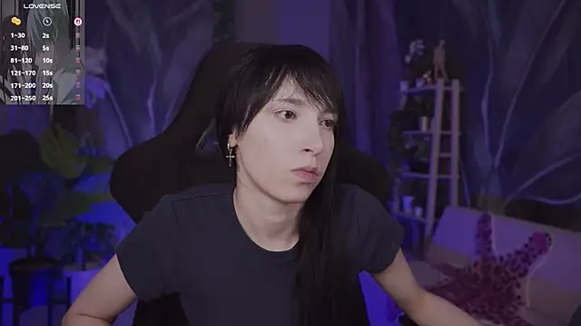 SeraphineSparda webcam
