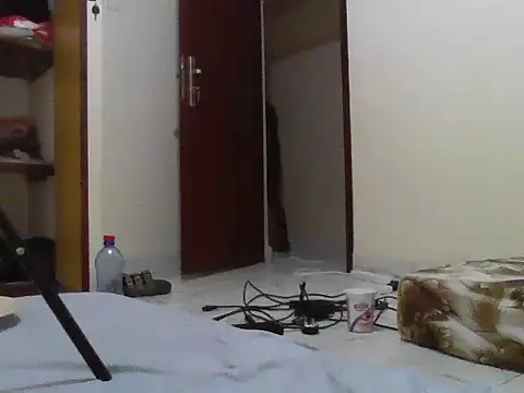 Coco_bloom webcam