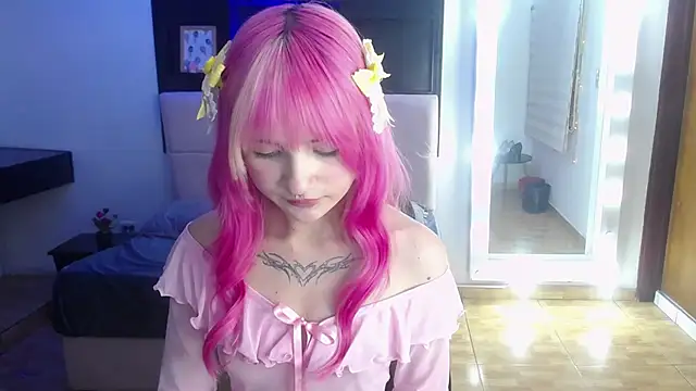 _Charlotte_Collins_ webcam