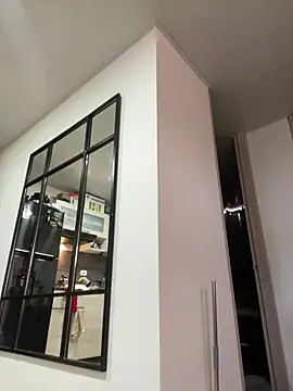Pretty__Milf webcam
