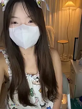_xiaoxinxin_ live cam on StripChat