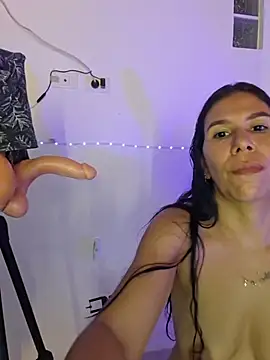 biianca_1 live cam on StripChat