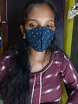 Tamil_Soloqueen_001