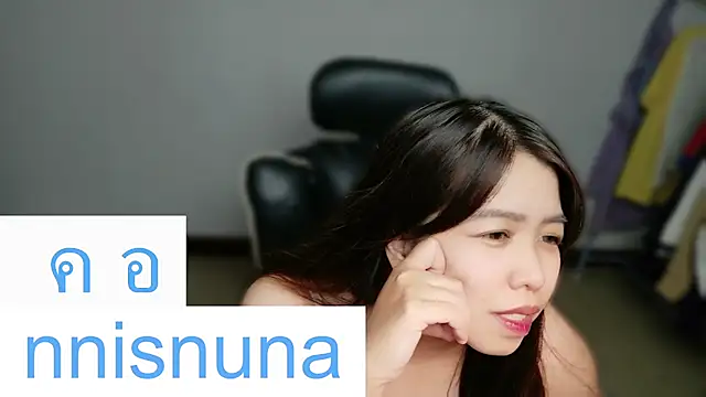 nunanunanuna live cam on StripChat