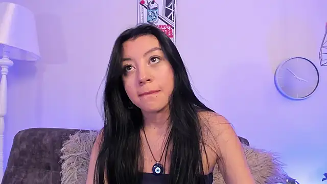 Solenne_ live cam on StripChat
