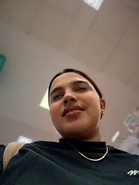 Colibri_xxx live cam on StripChat