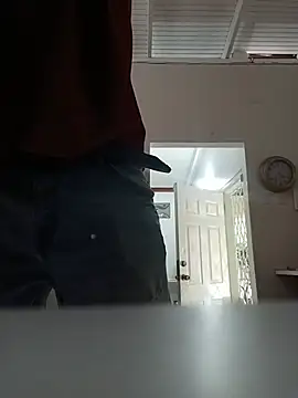 tallneck live cam on StripChat