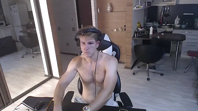 John_Harris7 live cam on StripChat