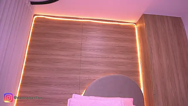 danna_berlin_ webcam