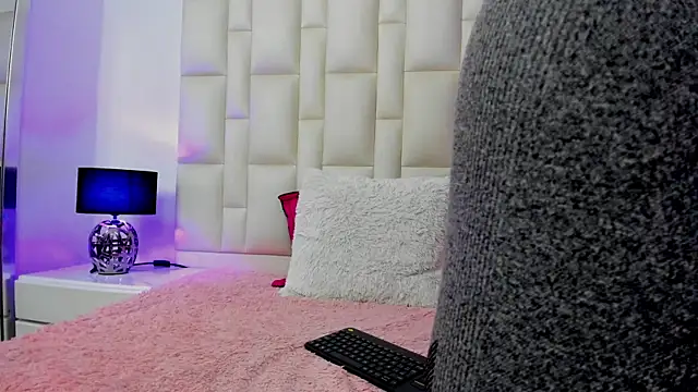 Ariana_rouse webcam