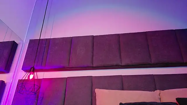 luna_blannco webcam