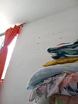 mitzukywinteer live cam on StripChat