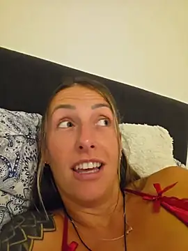 NicoleKaiser