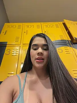 BellaLeclair_ webcam