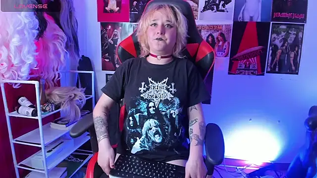 mistresscrowley666 webcam