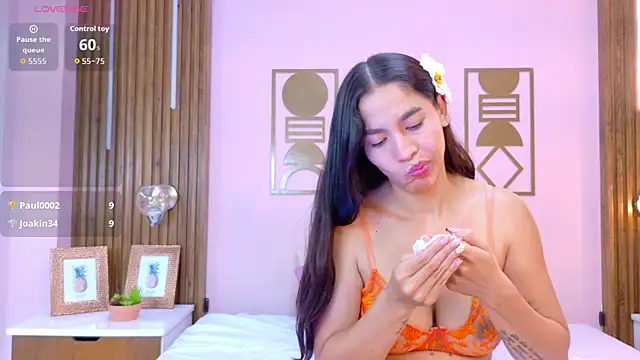 JuliaaVega webcam