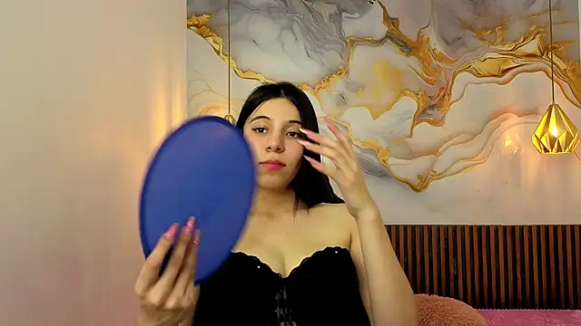 MadissonLewis1 webcam
