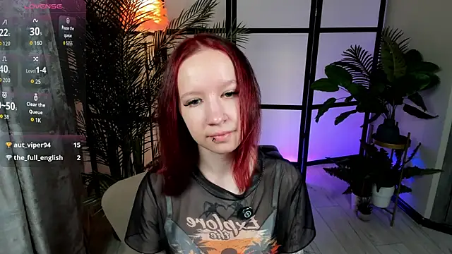 Mi_Mi_Mia live cam on StripChat