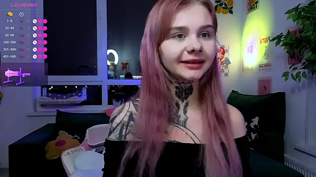 Britney_Lynch webcam