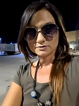 Samira-Summer webcam